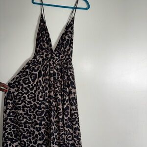 Leopard print Backless maxi dress